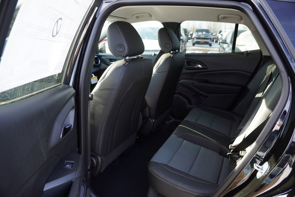 New 2026 Chevrolet Trax LT w/ Driver Confidence Package image 11