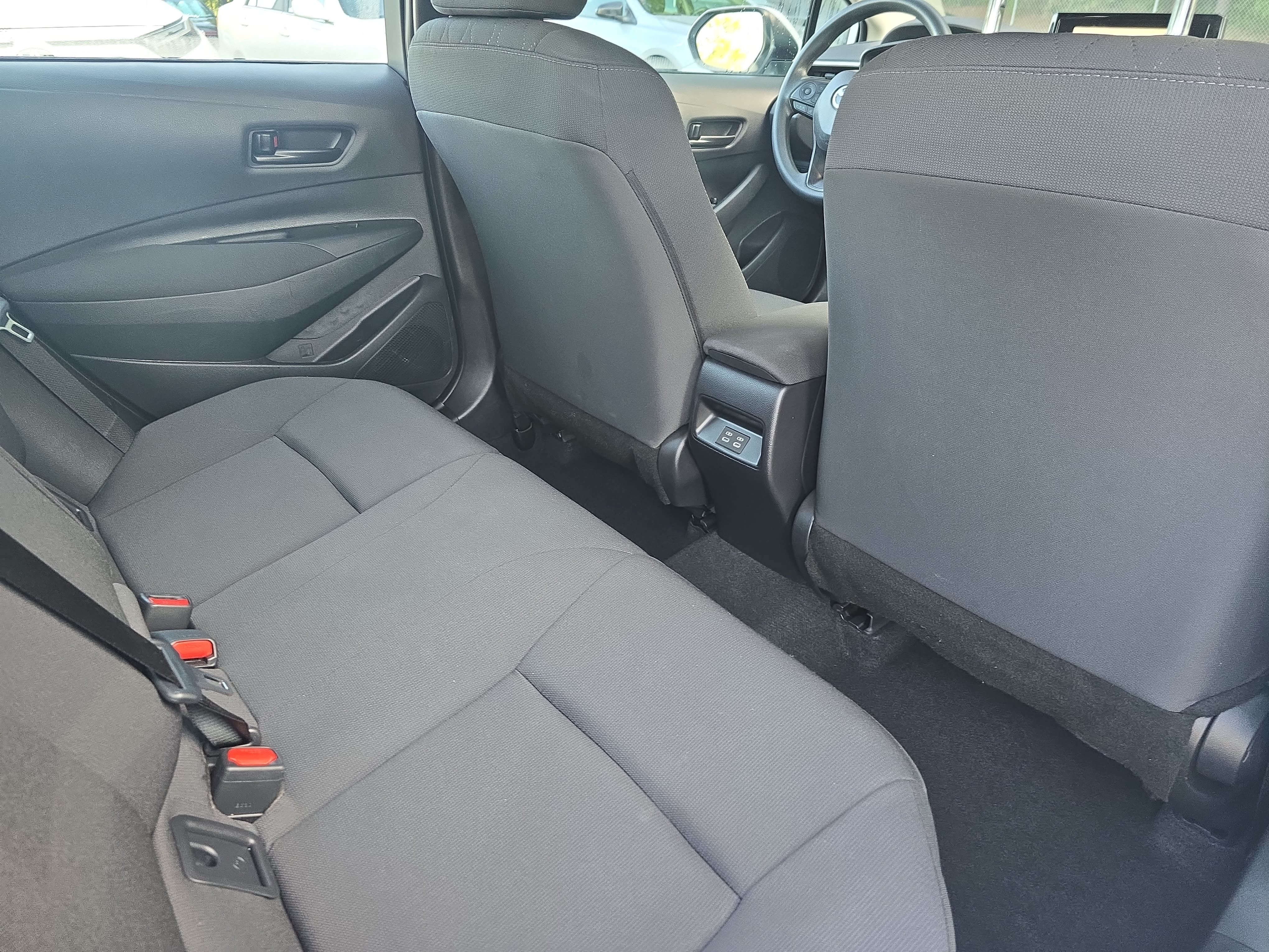 Used 2026 Toyota Corolla LE FWD image 11