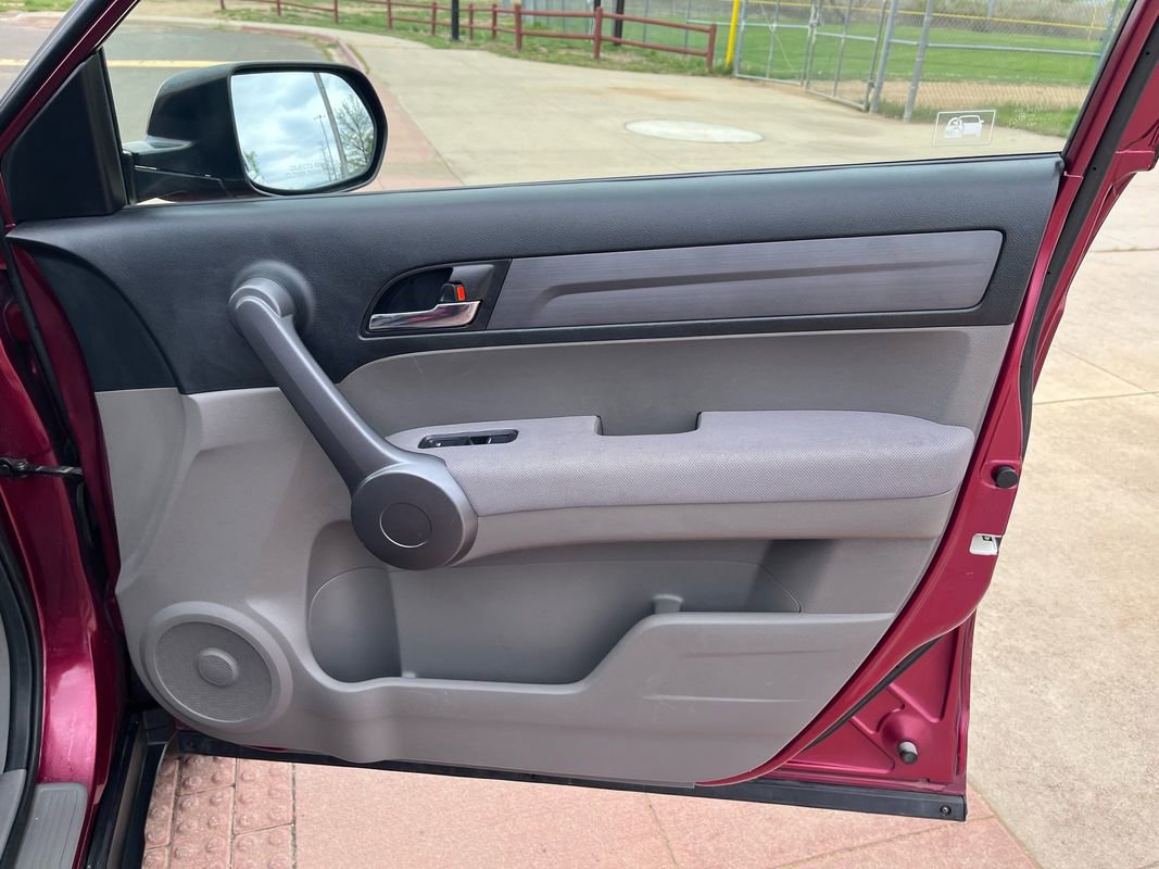 Used 2008 Honda CR-V LX image 25