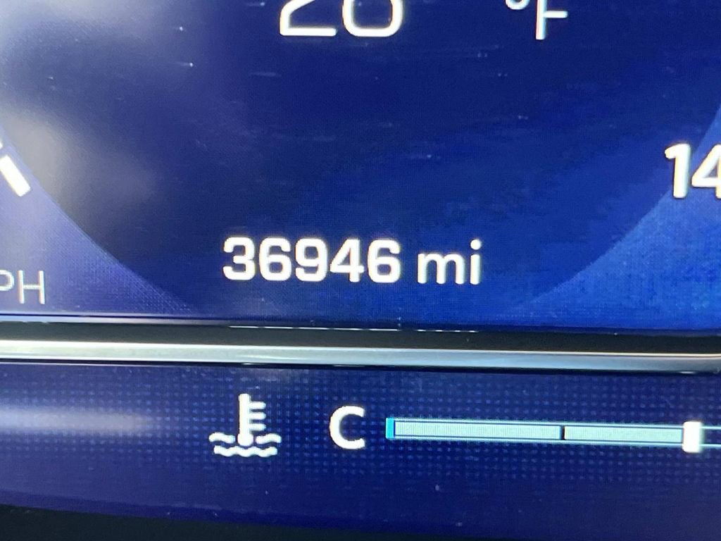 Certified 2024 Chevrolet Tahoe RST w/ Luxury Package image 21