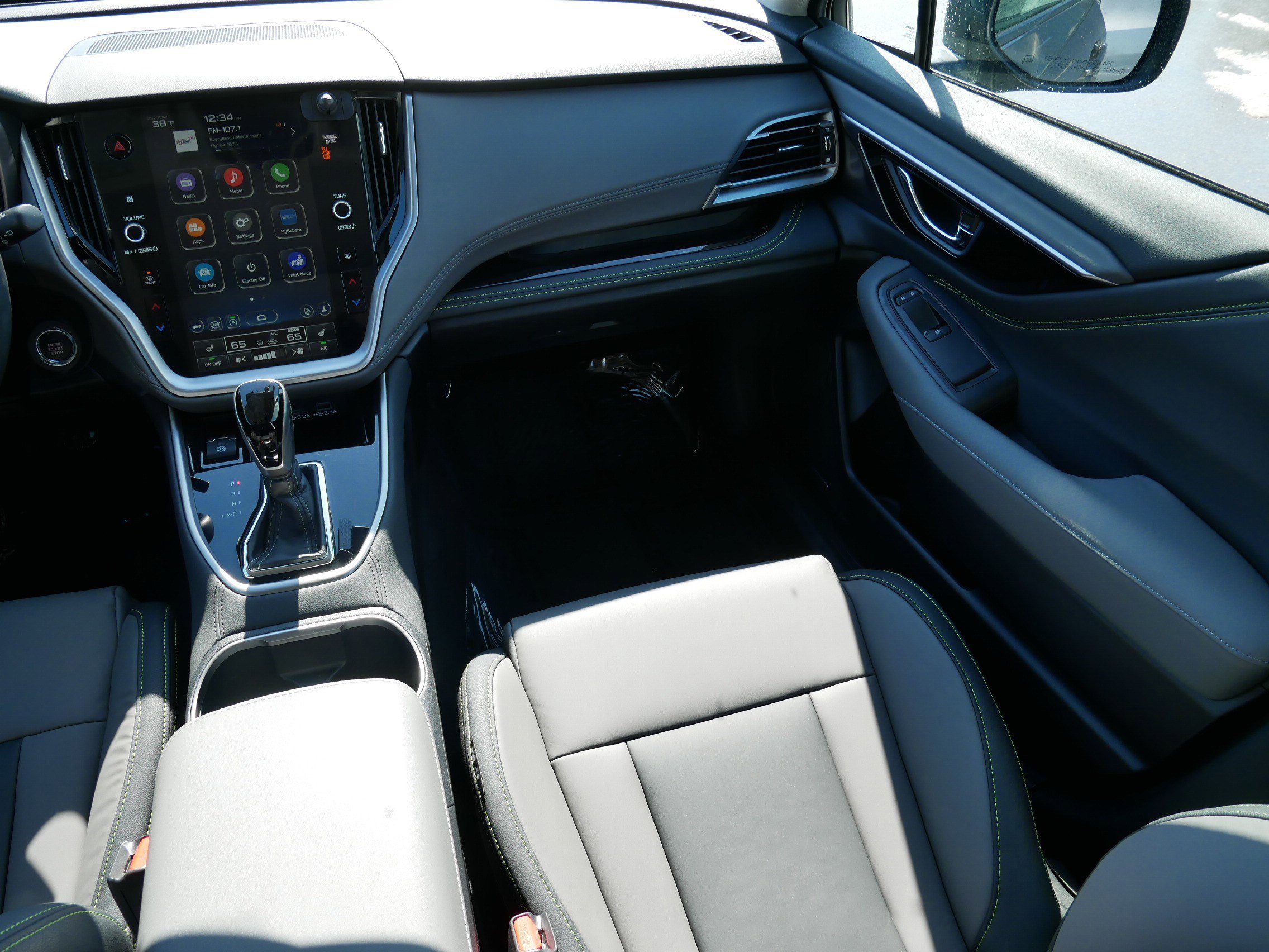 Used 2025 Subaru Outback Onyx Edition image 11