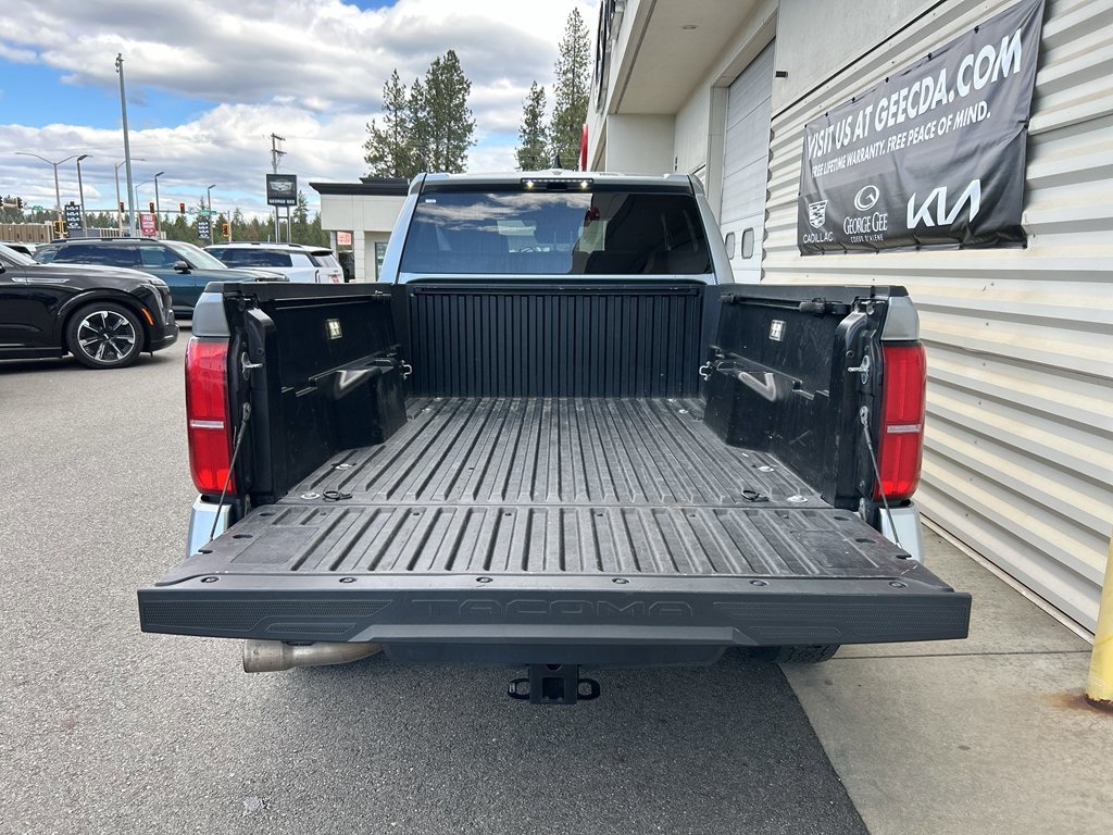 Used 2024 Toyota Tacoma TRD Off-Road AWD/4WD image 14