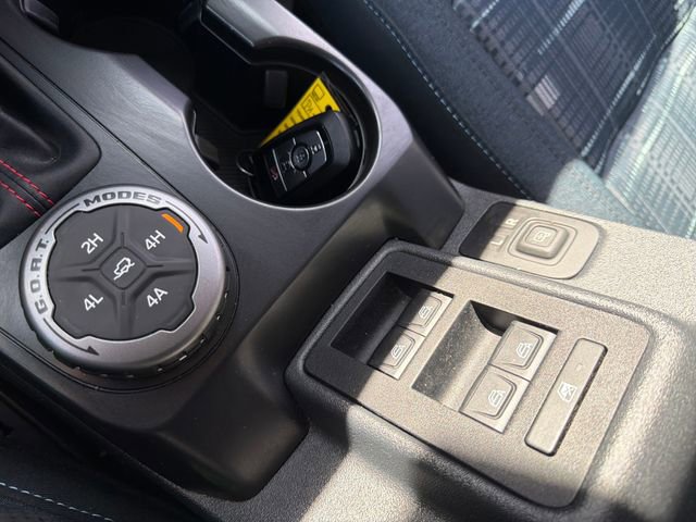 Used 2025 Ford Bronco Heritage Edition AWD/4WD image 20