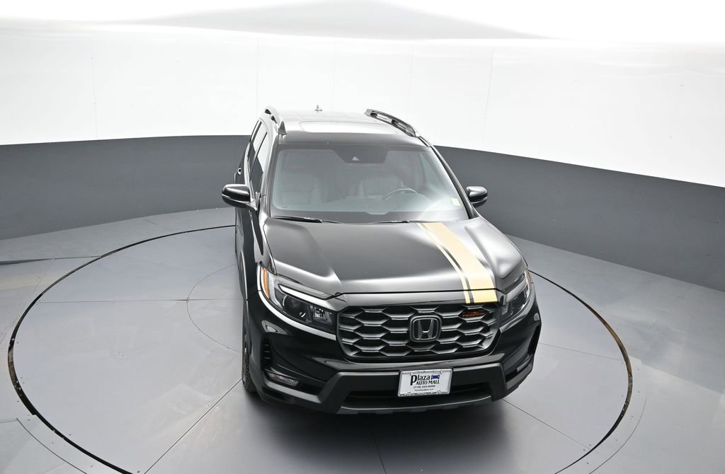 Certified 2023 Honda Passport TrailSport image 35