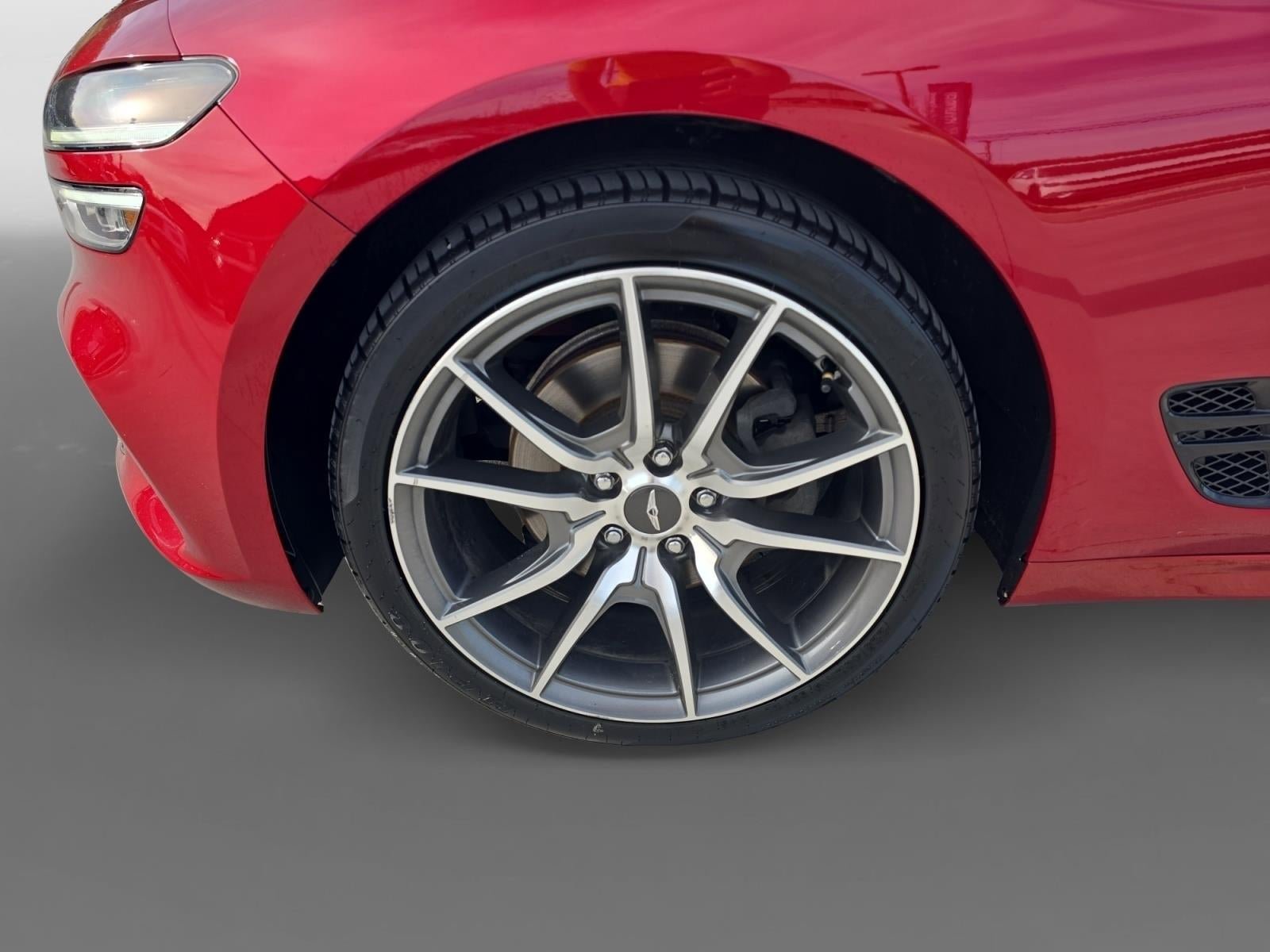 Used 2022 Genesis G70 2.0T w/ Prestige Package image 9