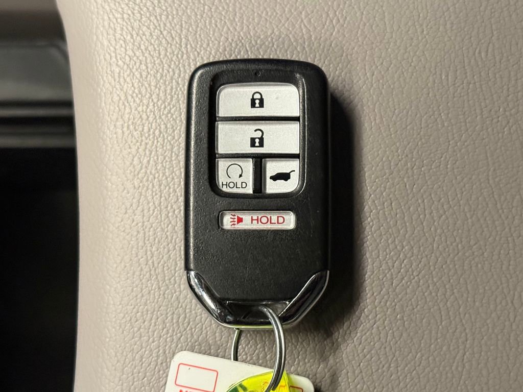 Used 2017 Honda CR-V EX-L image 17