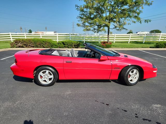 Used 1997 Chevrolet Camaro Z28 w/ Preferred Equipment Group 2 RWD image 40