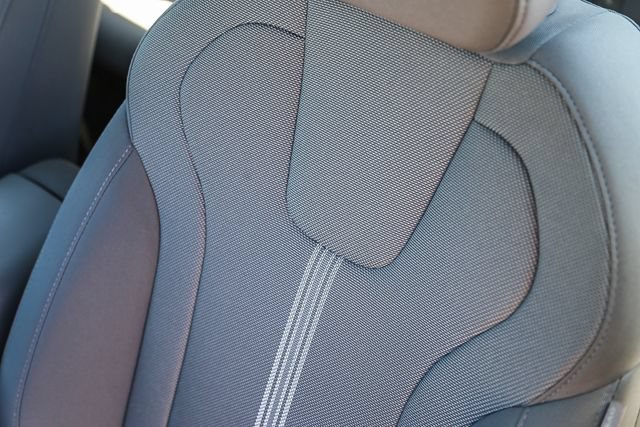 Certified 2023 Hyundai Elantra SE FWD image 28