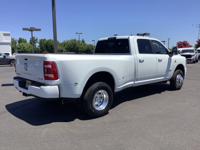 Used 2024 RAM 3500 Laramie w/ Safety Group AWD/4WD image 33