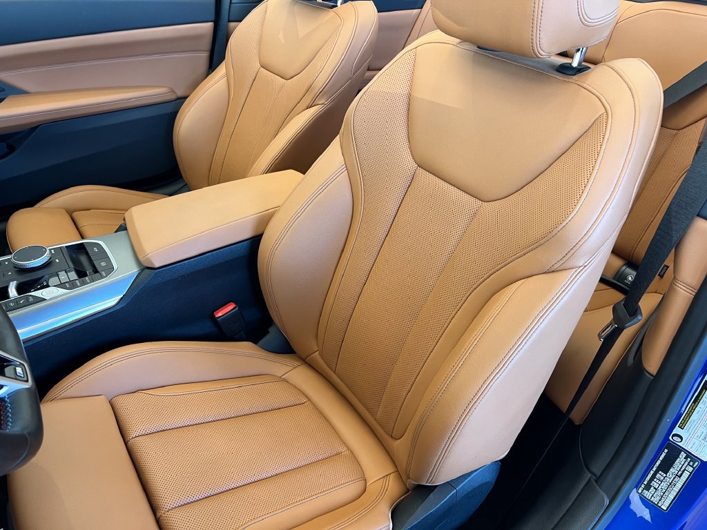 Used 2025 BMW M440i Convertible RWD image 14
