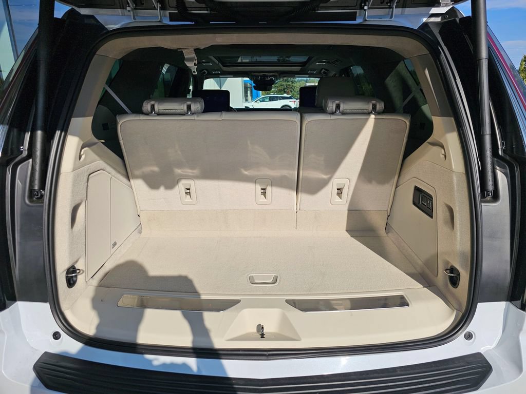 New 2026 Cadillac Escalade Platinum Sport AWD/4WD image 14