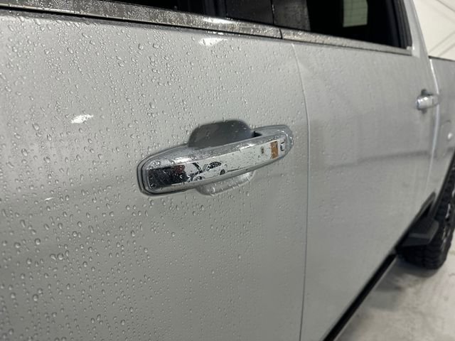 Used 2022 Chevrolet Silverado 3500 High Country w/ Z71 Off-Road Package image 13