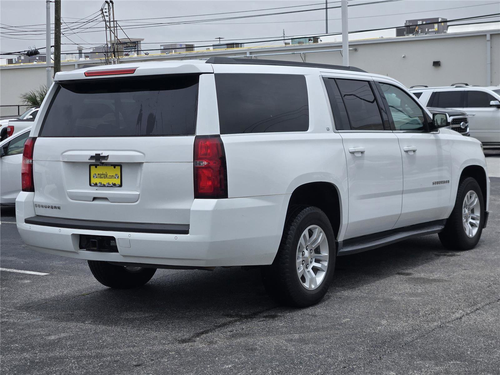 Used 2017 Chevrolet Suburban LT AWD/4WD image 5