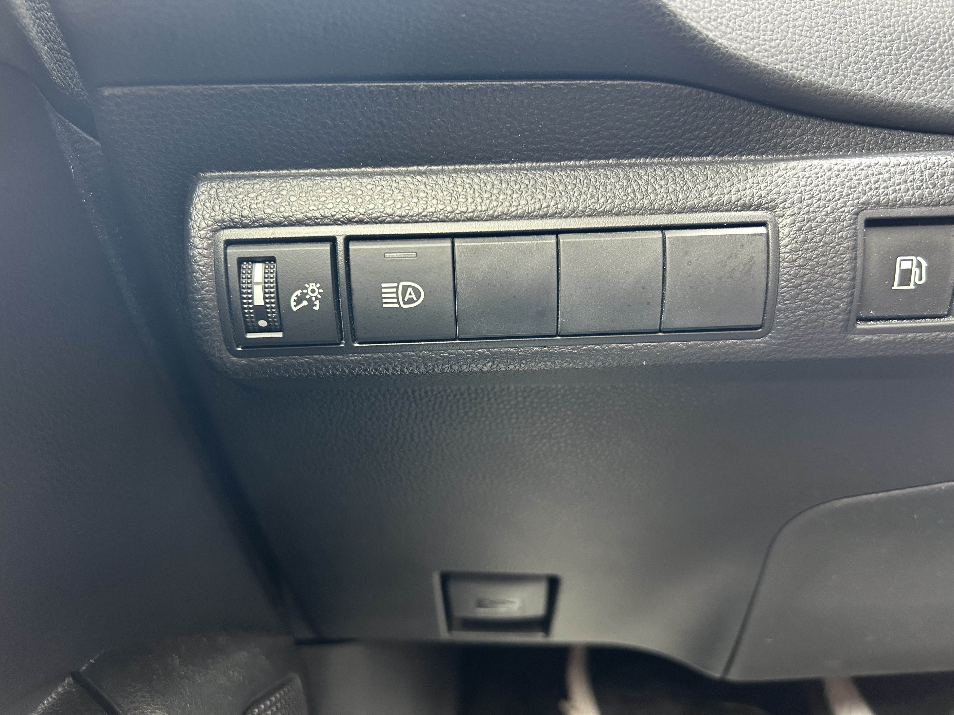 Certified 2023 Toyota Corolla XLE FWD image 15