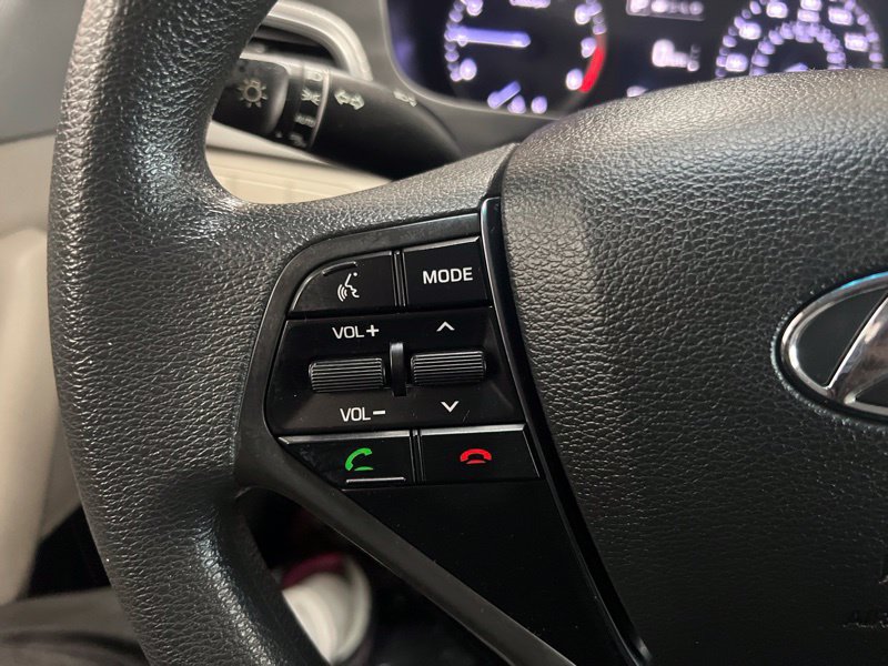 Used 2015 Hyundai Sonata SE w/ Option Group 09 FWD image 21