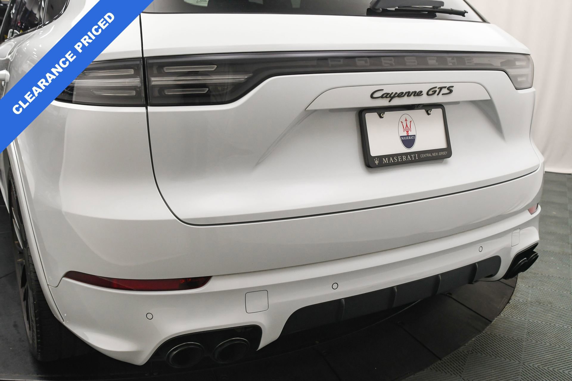 Used 2023 Porsche Cayenne GTS image 22