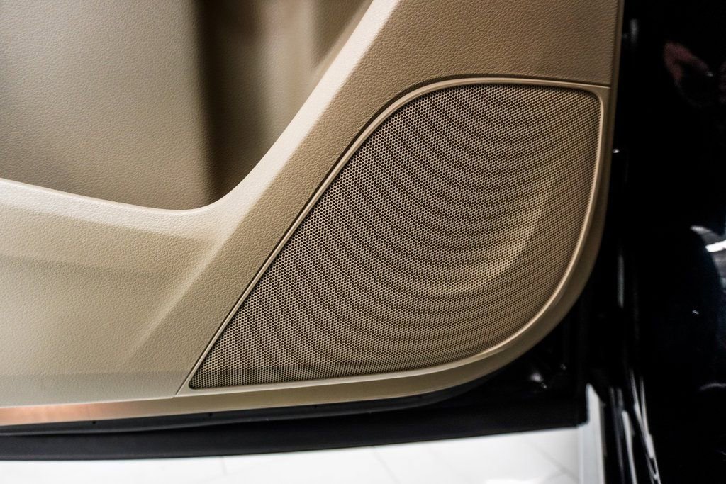 Used 2020 Acura MDX SH-AWD w/ Advance Package image 11