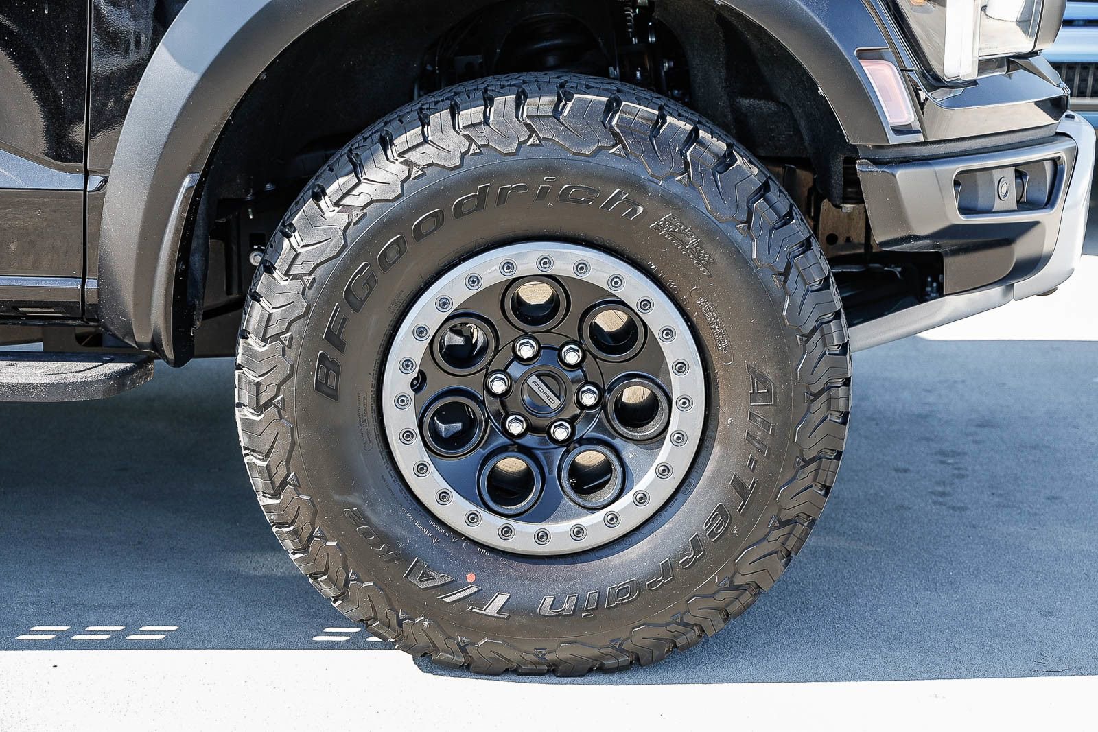 Used 2025 Ford F150 Raptor image 9