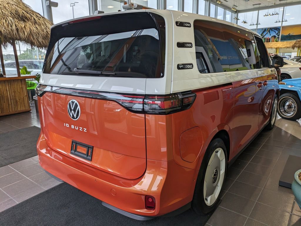 New 2025 Volkswagen ID. Buzz 1st Edition image 2
