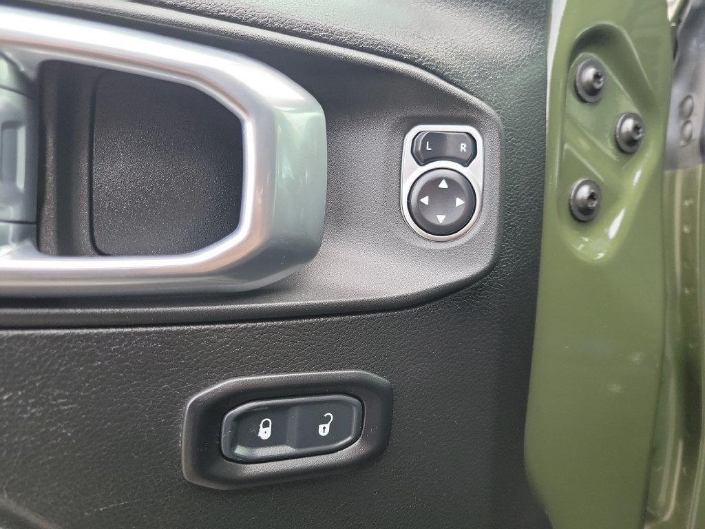 Used 2021 Jeep Wrangler Unlimited Sport AWD/4WD image 15
