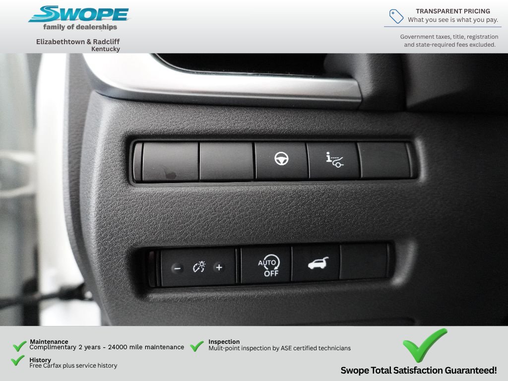 Used 2025 Nissan Rogue SL w/ Tech Package FWD image 16