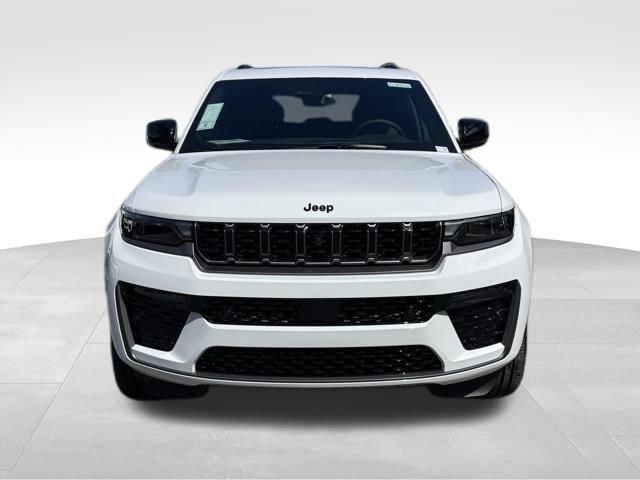 New 2026 Jeep Grand Cherokee Limited AWD/4WD image 2
