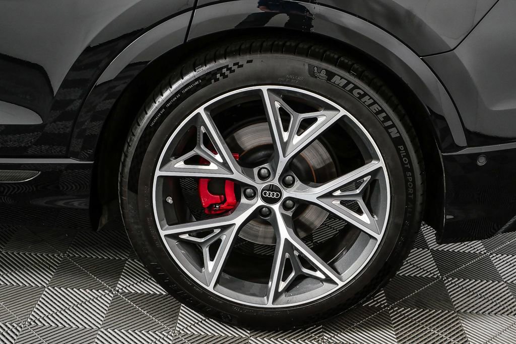 Used 2023 Audi SQ8 Prestige image 39