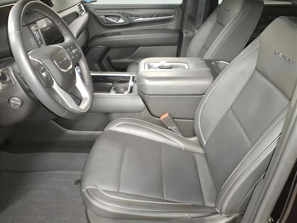 Certified 2023 GMC Yukon Denali image 10