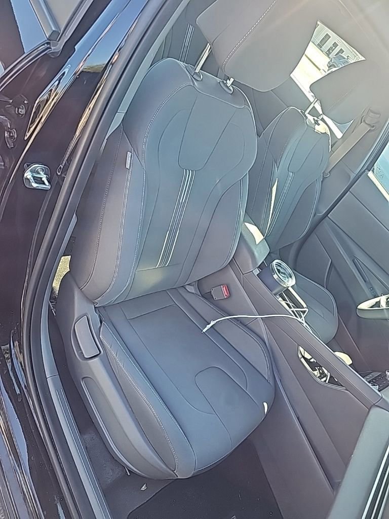 Used 2023 Hyundai Elantra SEL image 8