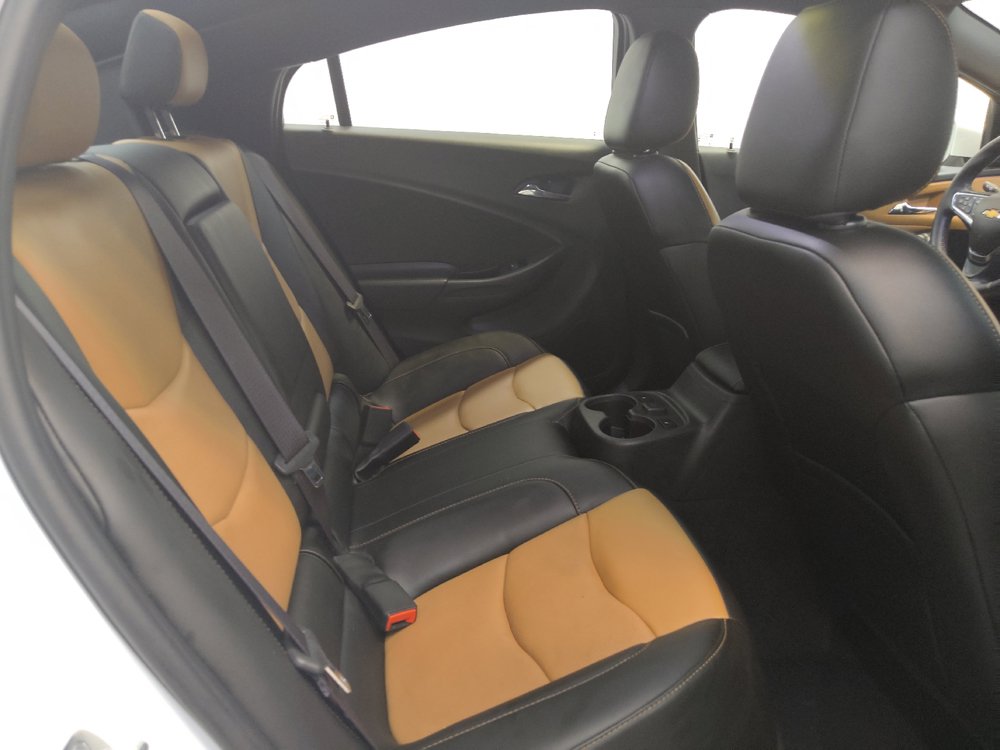 Used 2017 Chevrolet Volt Premier w/ Driver Confidence II Package FWD image 19