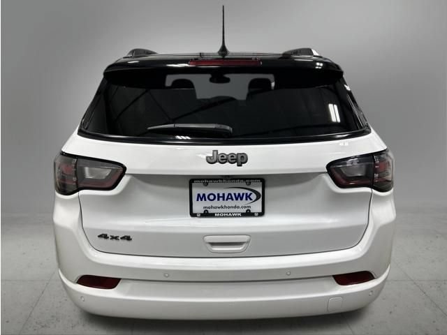 Used 2023 Jeep Compass High Altitude AWD/4WD image 4