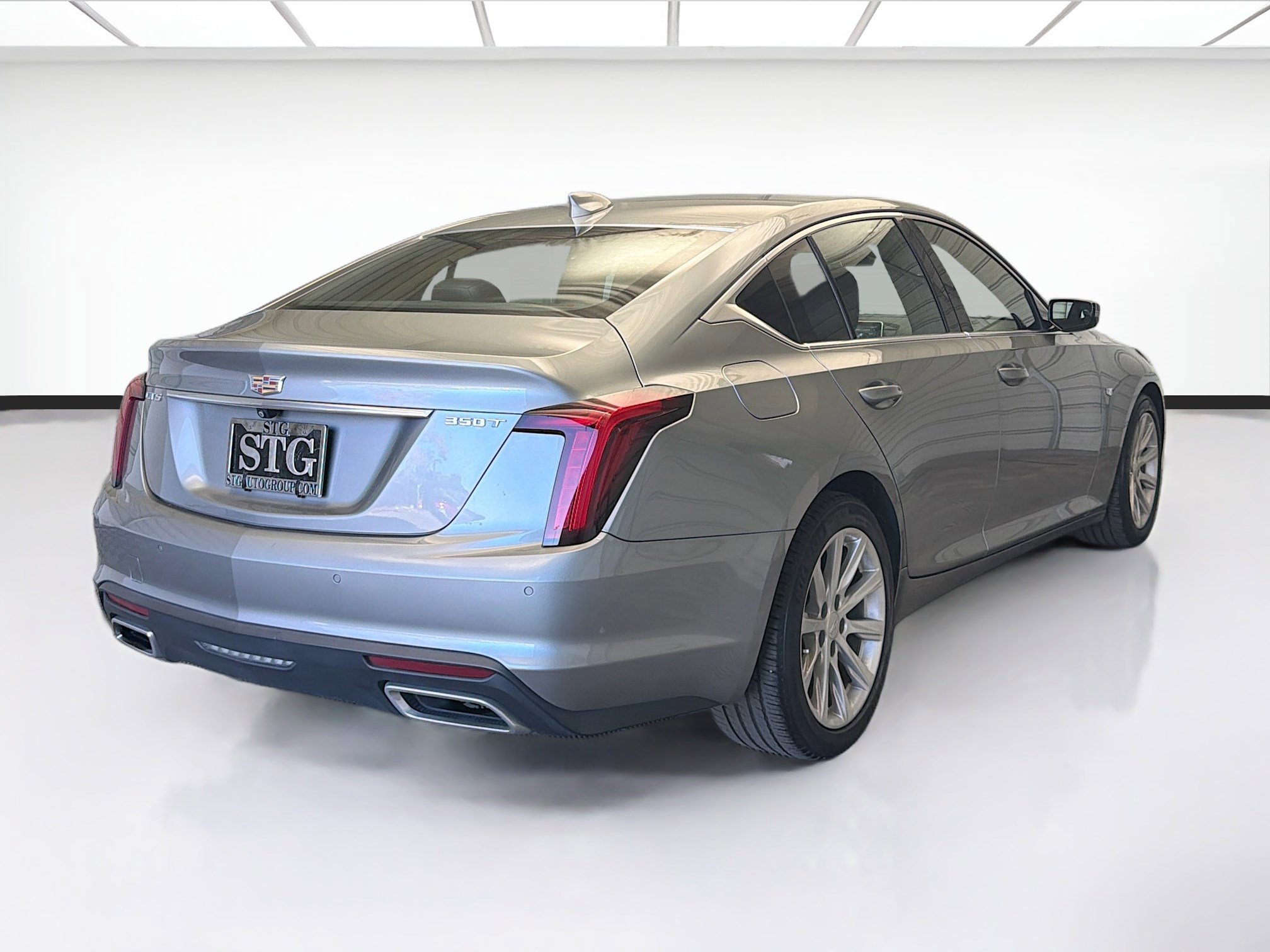 Used 2023 Cadillac CT5 Luxury image 4