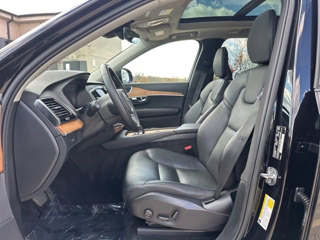 Certified 2023 Volvo XC90 B6 Plus w/ Protection Package Premier AWD/4WD image 19