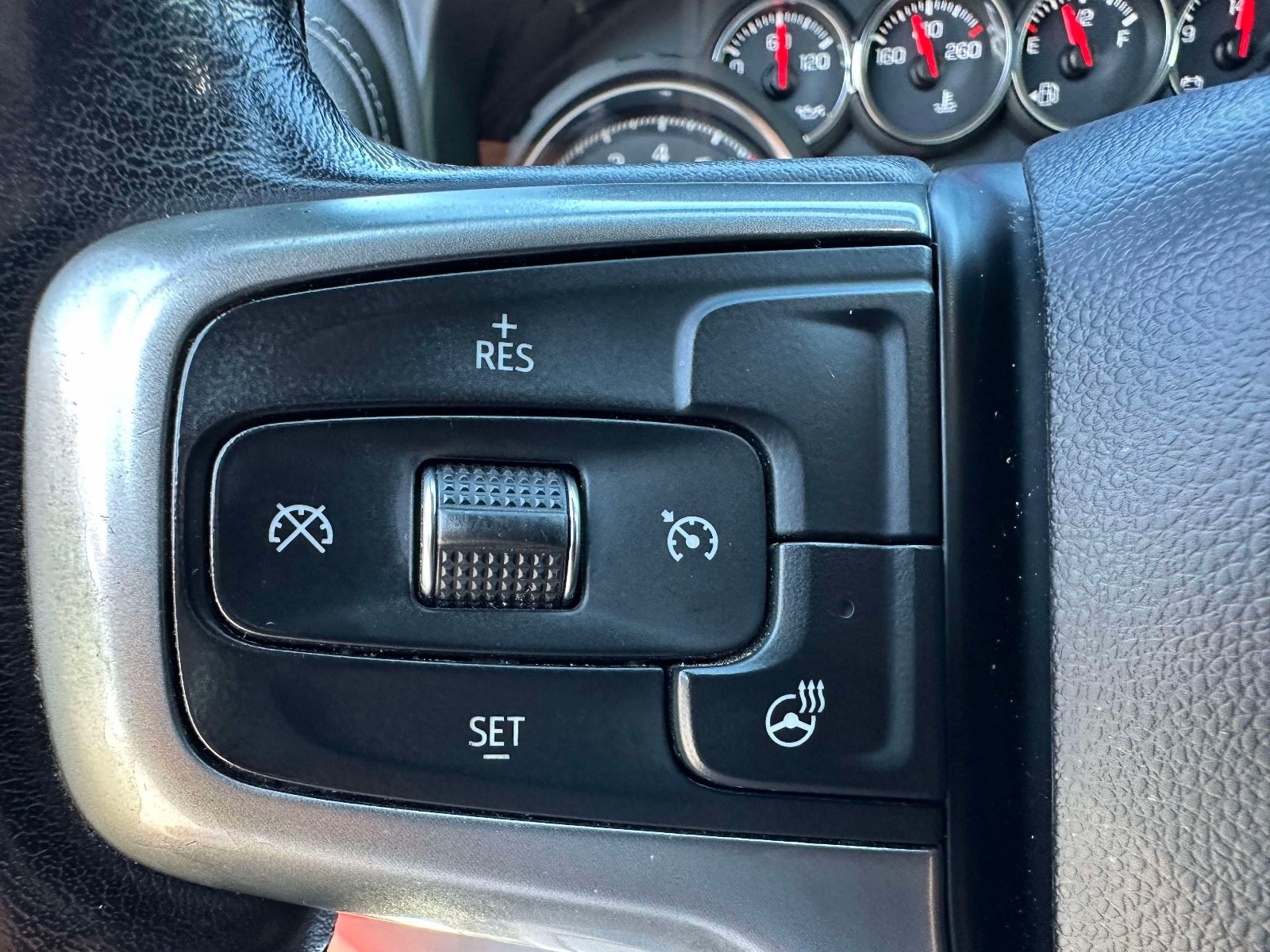 Used 2019 Chevrolet Silverado 1500 LT w/ All-Star Edition AWD/4WD image 15