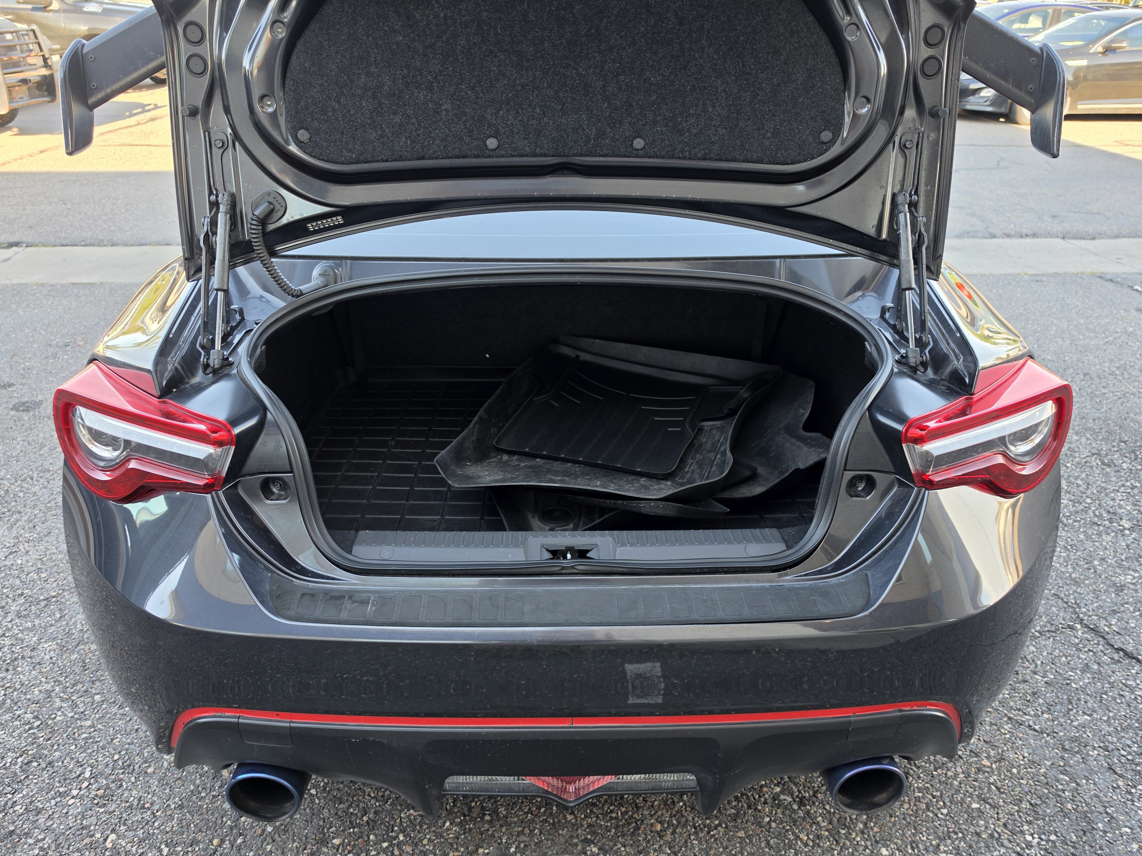 Used 2017 Subaru BRZ Limited RWD image 19