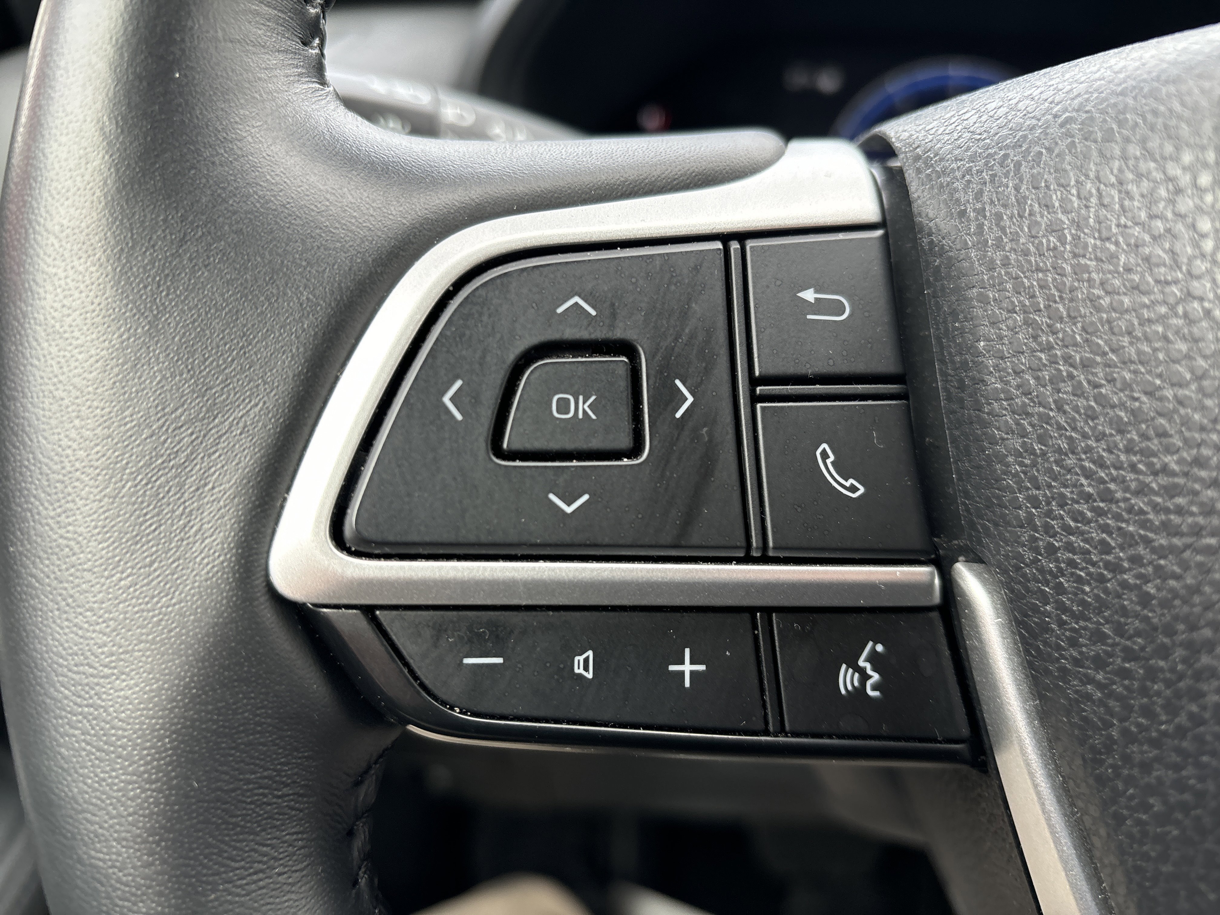 Used 2025 Toyota Grand Highlander AWD image 20