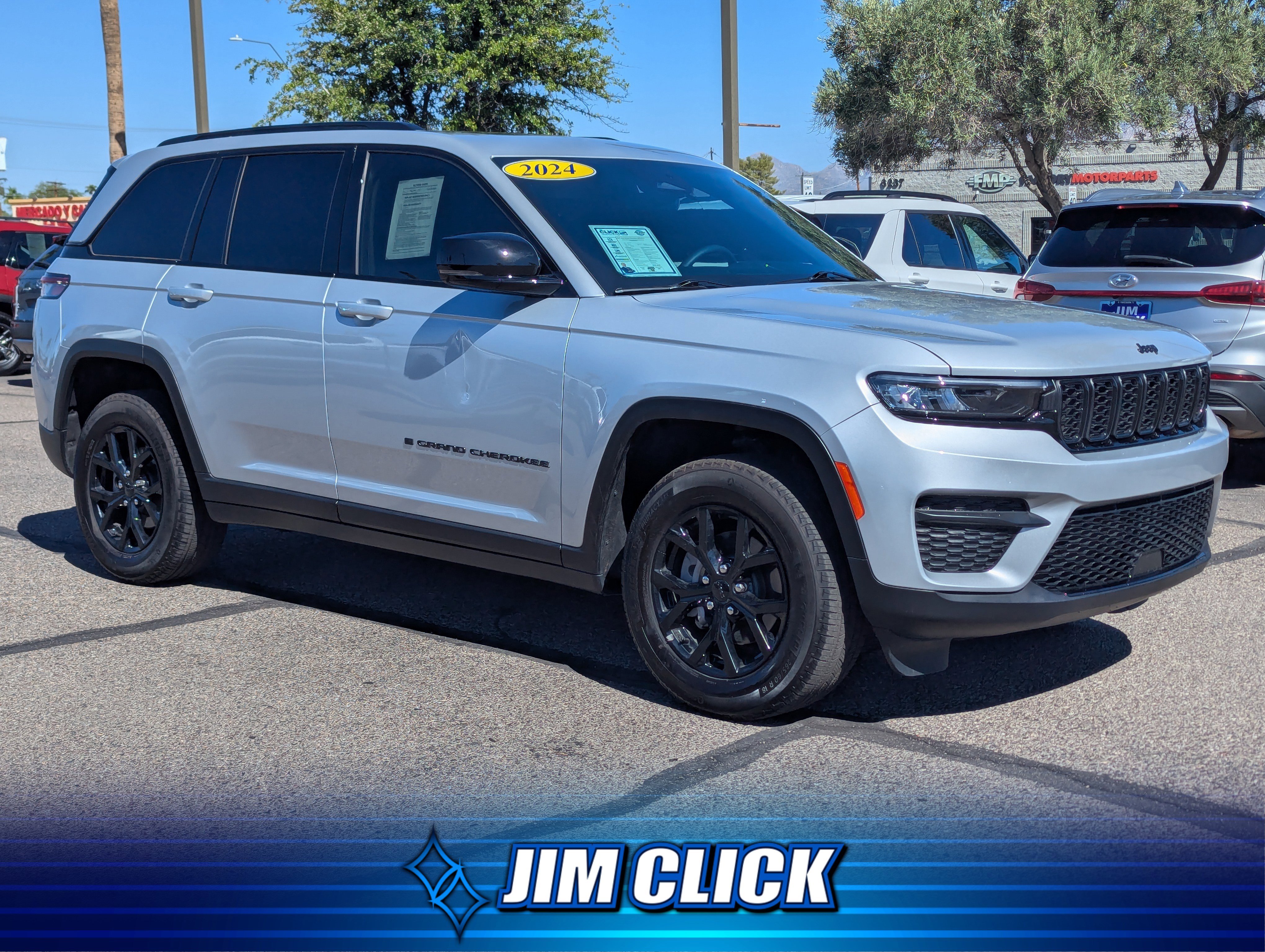 Used 2024 Jeep Grand Cherokee Altitude