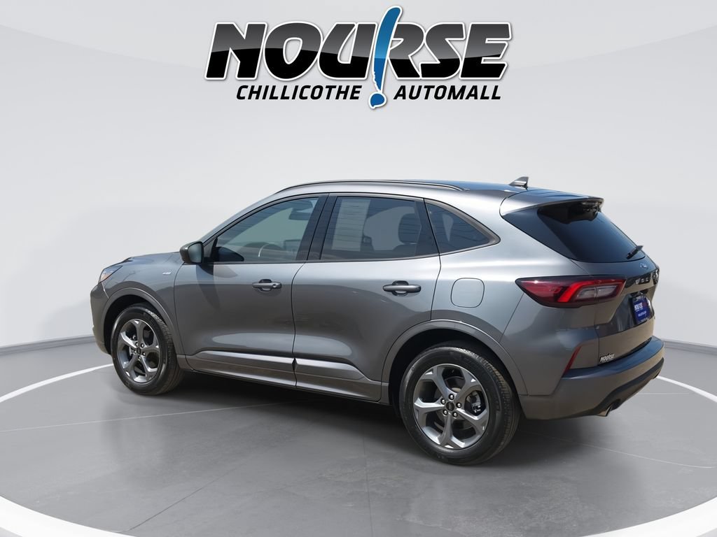 Used 2023 Ford Escape ST-Line AWD/4WD image 6