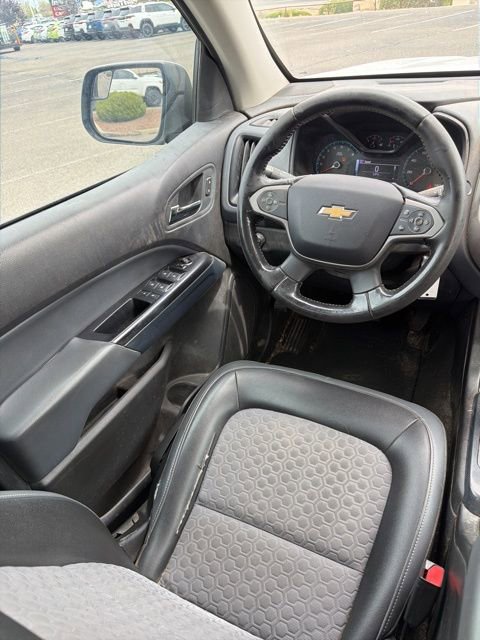 Used 2017 Chevrolet Colorado Z71 RWD image 11