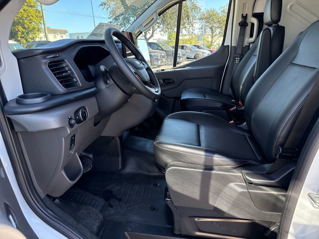 New 2026 Ford Transit 250 Low Roof image 20