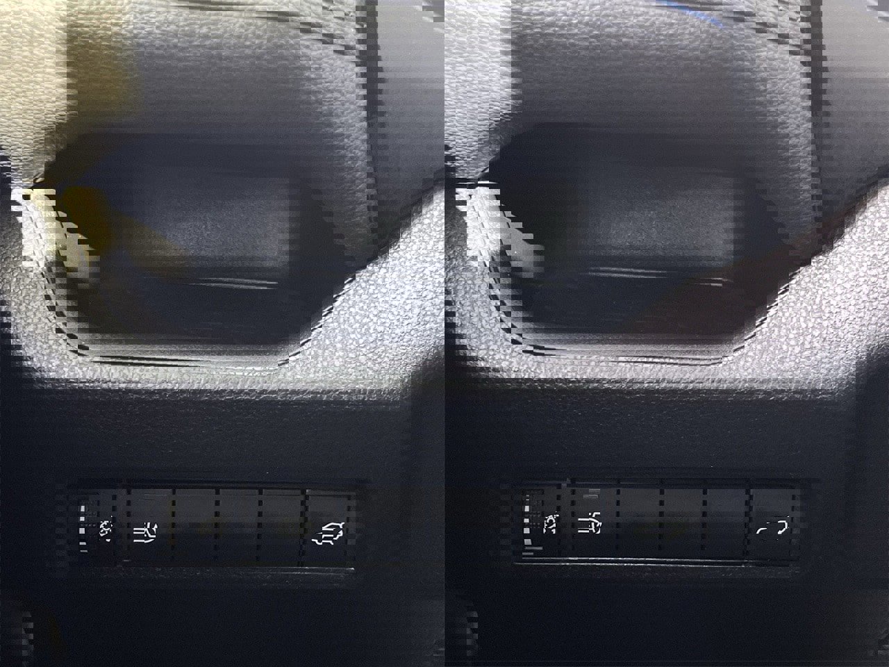 Used 2019 Toyota RAV4 XSE image 21