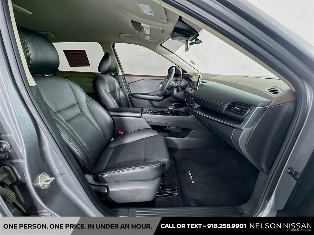 Certified 2023 Nissan Rogue SV AWD/4WD image 25