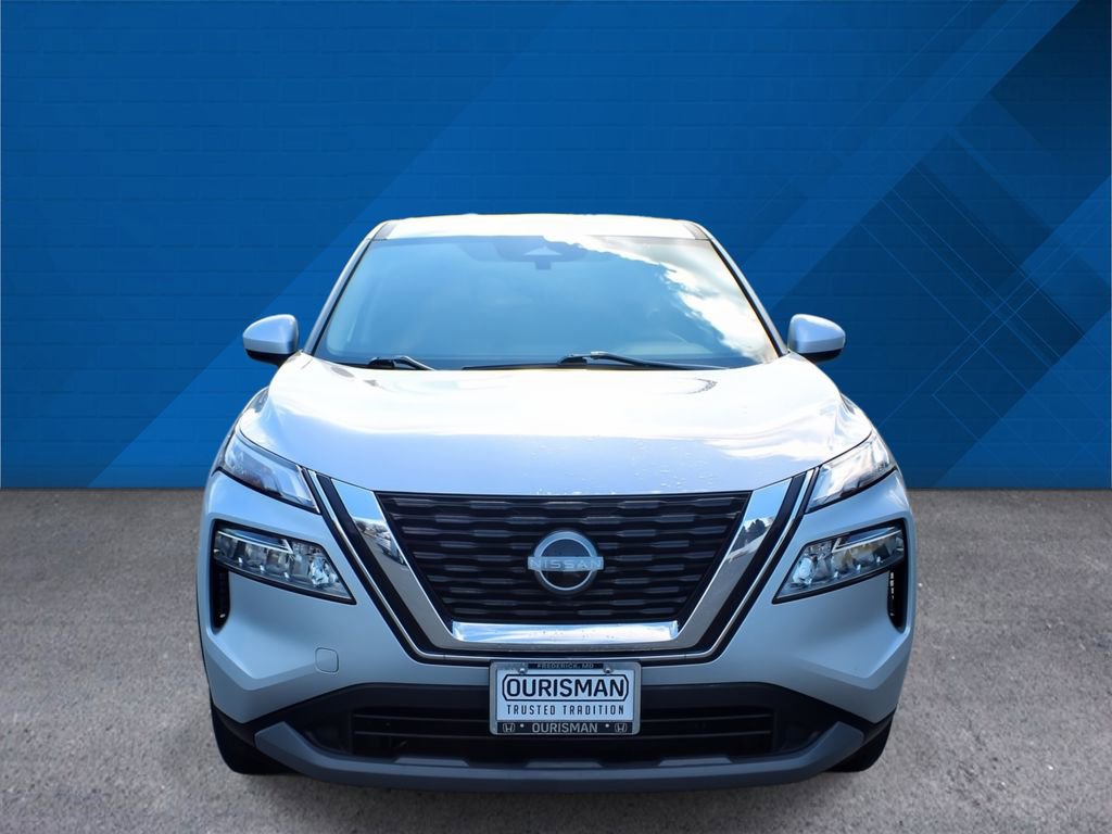 Used 2023 Nissan Rogue SV image 4