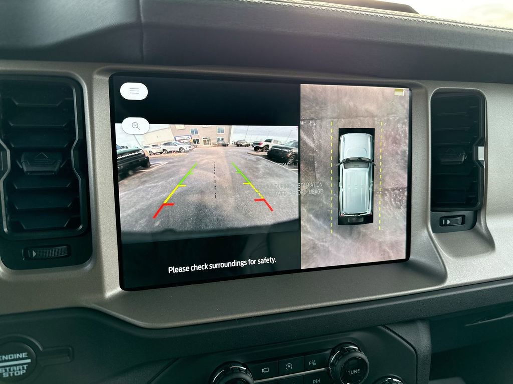 New 2025 Ford Bronco Outer Banks image 16