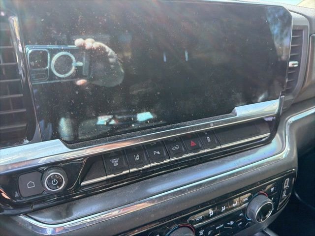 Used 2024 Chevrolet Silverado 3500 High Country image 26