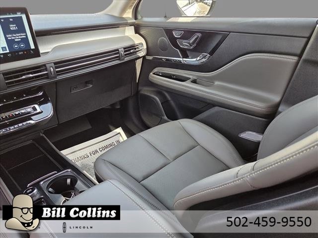 New 2025 Lincoln Corsair AWD w/ Equipment Group 101A image 21