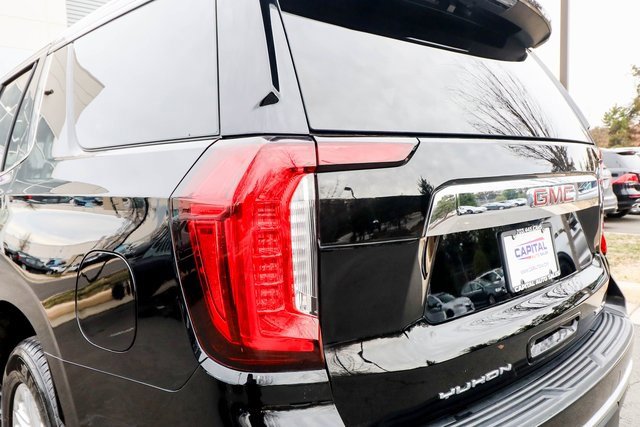 Used 2022 GMC Yukon SLT w/ SLT Premium Package image 38