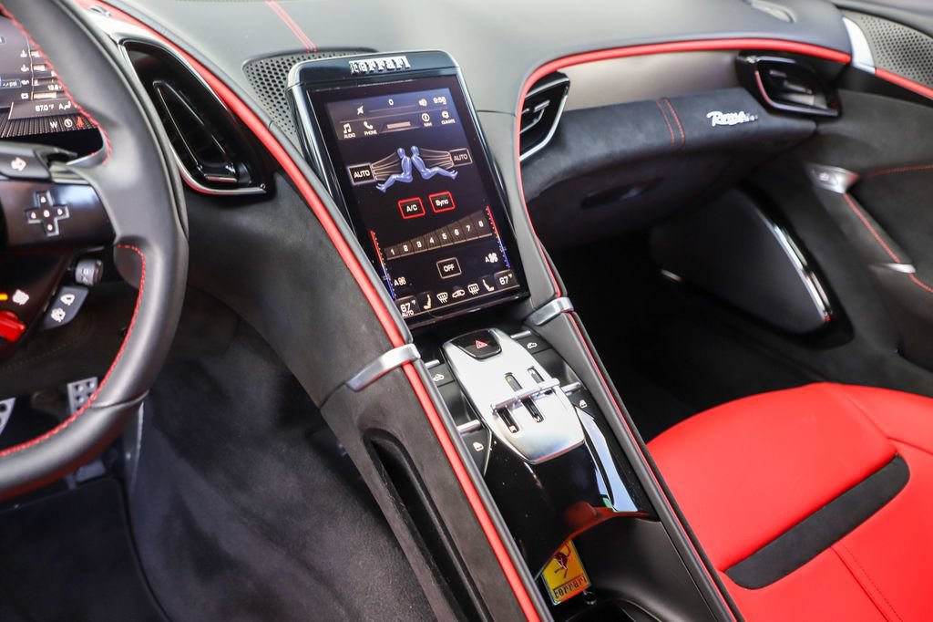 Certified 2025 Ferrari Roma Spider RWD image 20