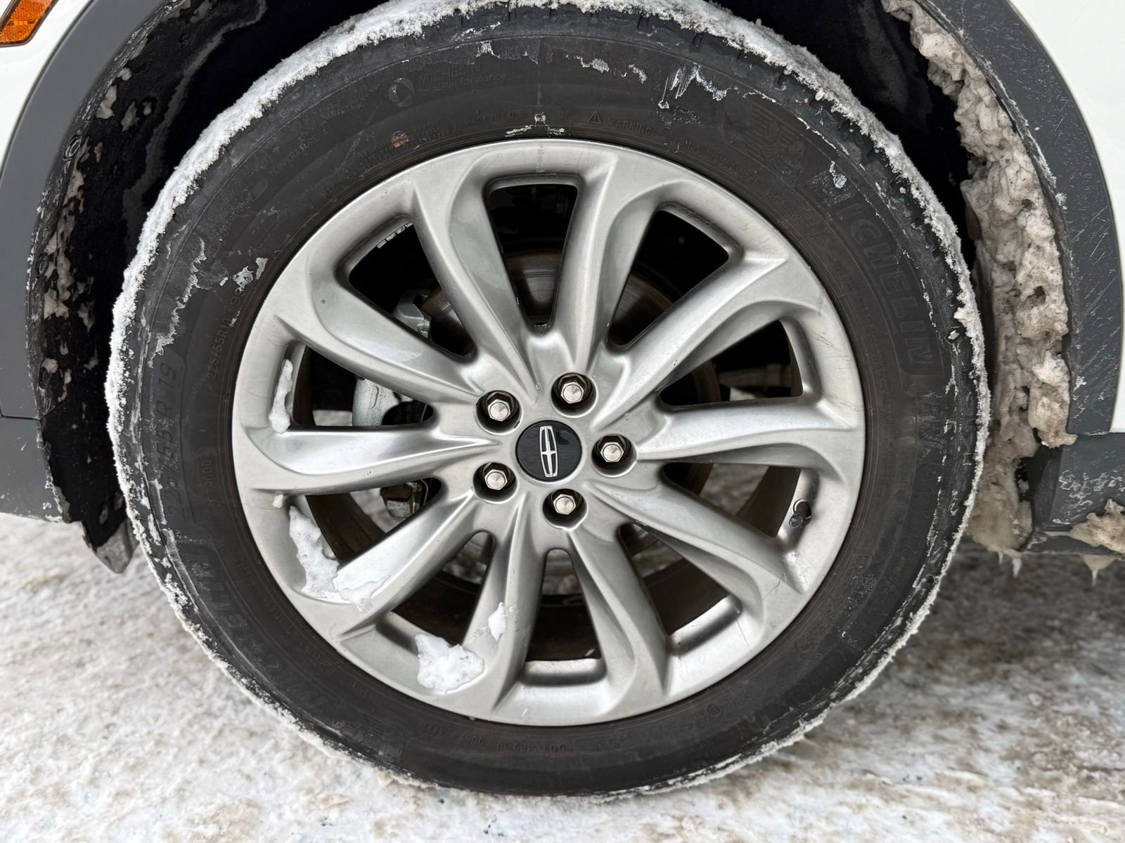 Used 2022 Lincoln Corsair AWD w/ Premium Package image 37