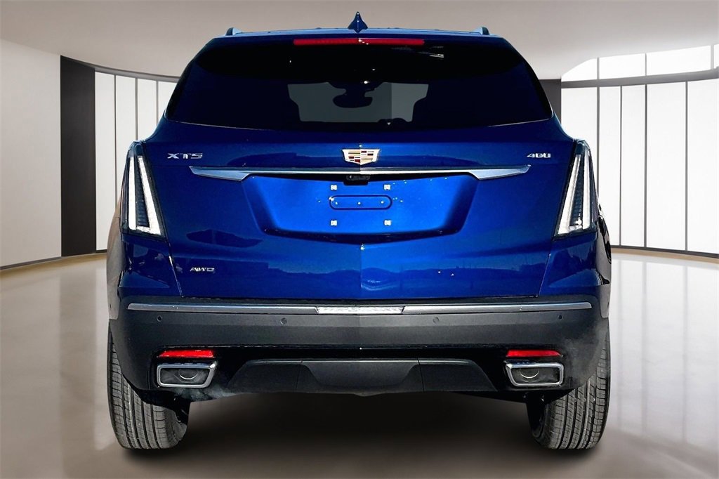 New 2026 Cadillac XT5 Sportv w/ LPO, Floor Liner Package image 4